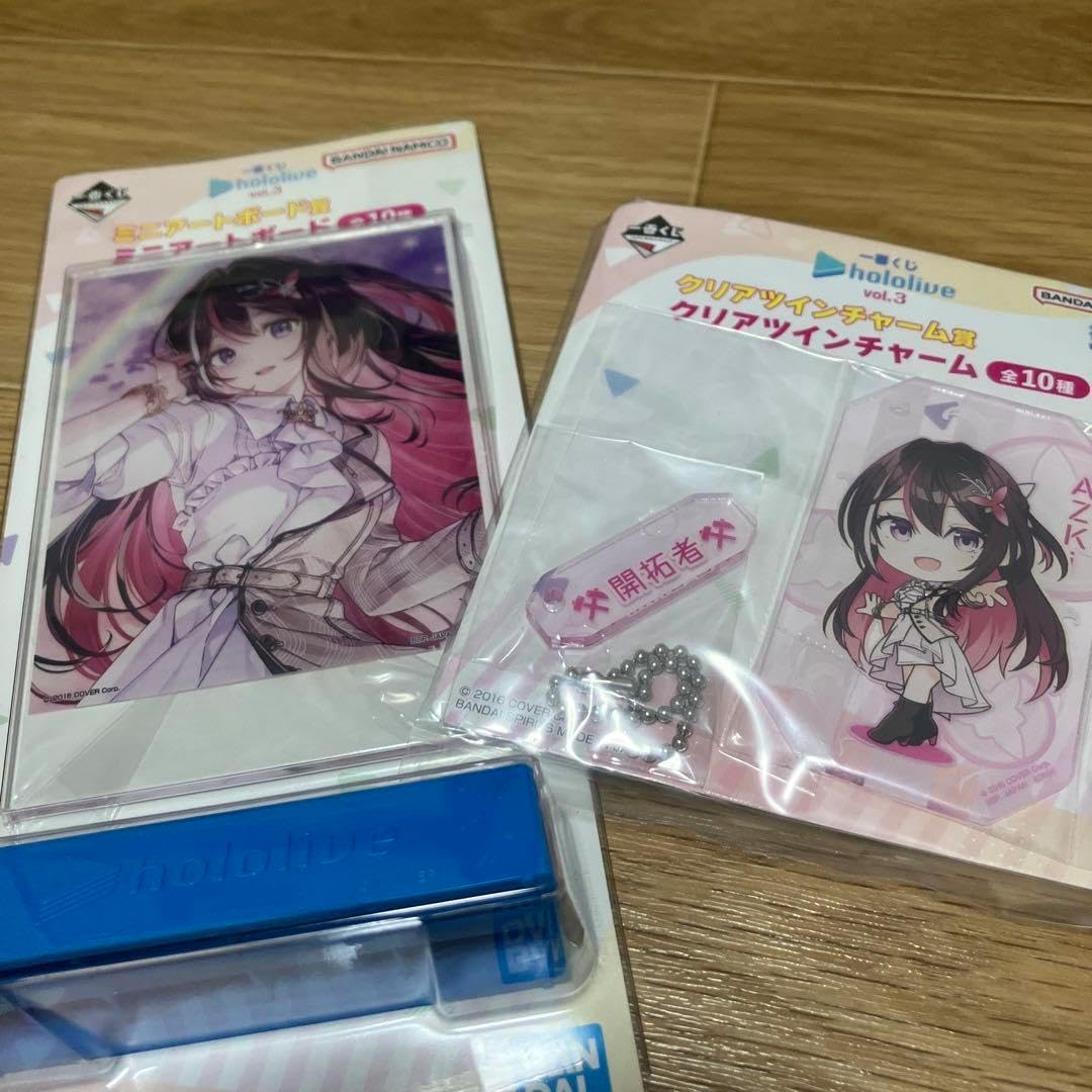 Azki 2点セット AZKi アクリル スタンド ローソン 2点セット